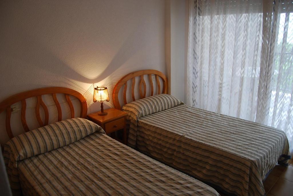 Apartamentos Gondolas V.V. 라망가델마르메노 객실 사진
